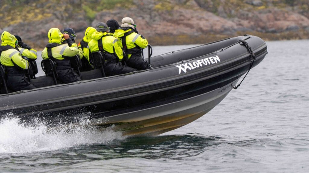 Rib boat